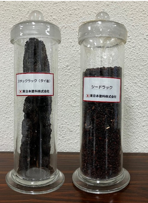 1000年使われ続ける塗料の話～天然素材「セラックニス」の特長とは