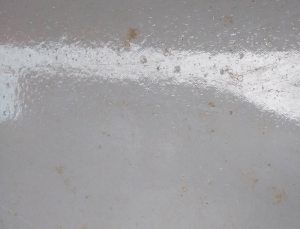 トップコートの色が変色している！なんで・・・（泣）？」～防水材